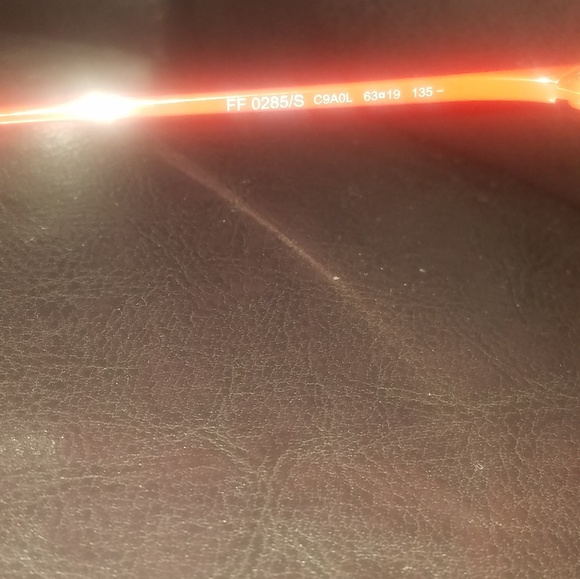 Red Fendi Aviator Sunglasses - Picture 4 of 6